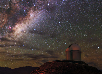 Observatórios, como o de La Silla, no norte do Chile, vão melhorar a precisão da localização das fontes de ondas gravitacionais - Foto: ESO/Iztok Bončina